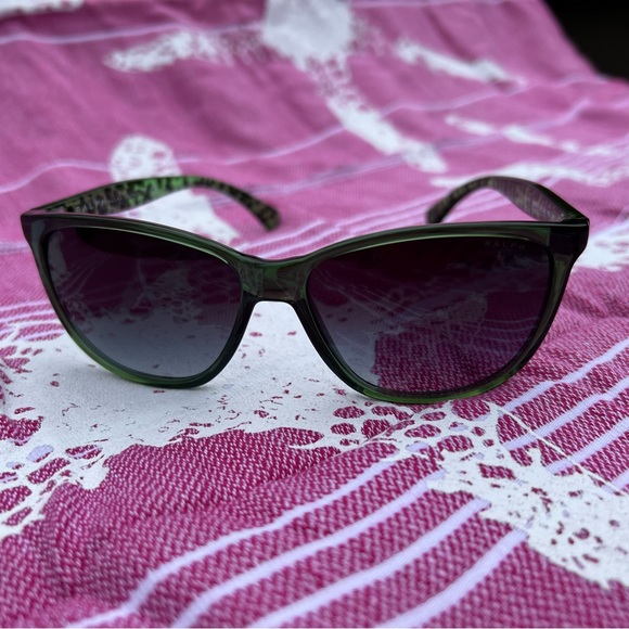 Ralph Lauren Sunglasses, green/black, NWOT - Picture 2 of 11